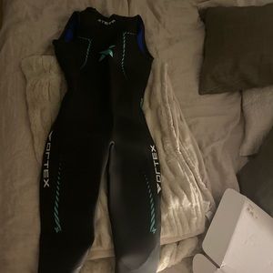 Womens large Vortex wetsuit